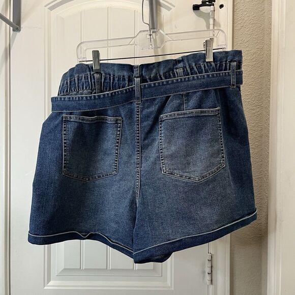 No Boundaries Belted Paperbag Denim Jean Shorts Medium Wash Juniors Size XXL 19 - Picture 4 of 9